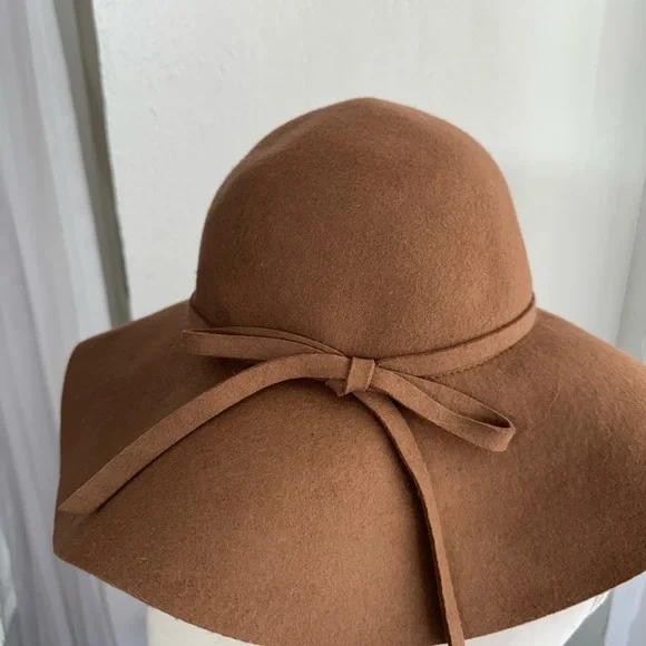 BEBE Brown Women's felt Floppy fedora Hat - Picture 2 of 6